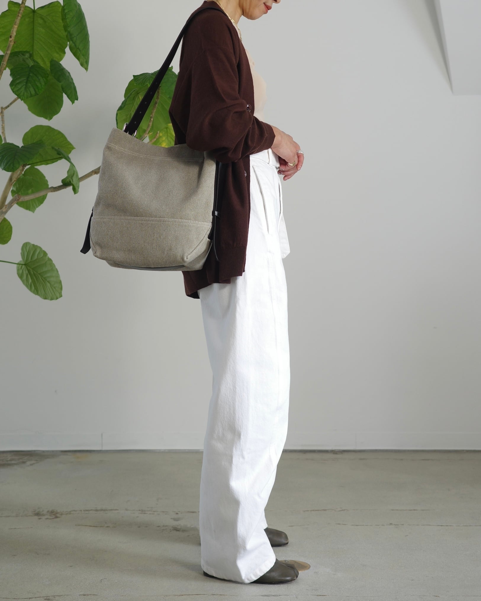 LEMAIRE / SMALL BELTED TOTE BAG IN HEAVY ECO COTTON CANVAS | LA