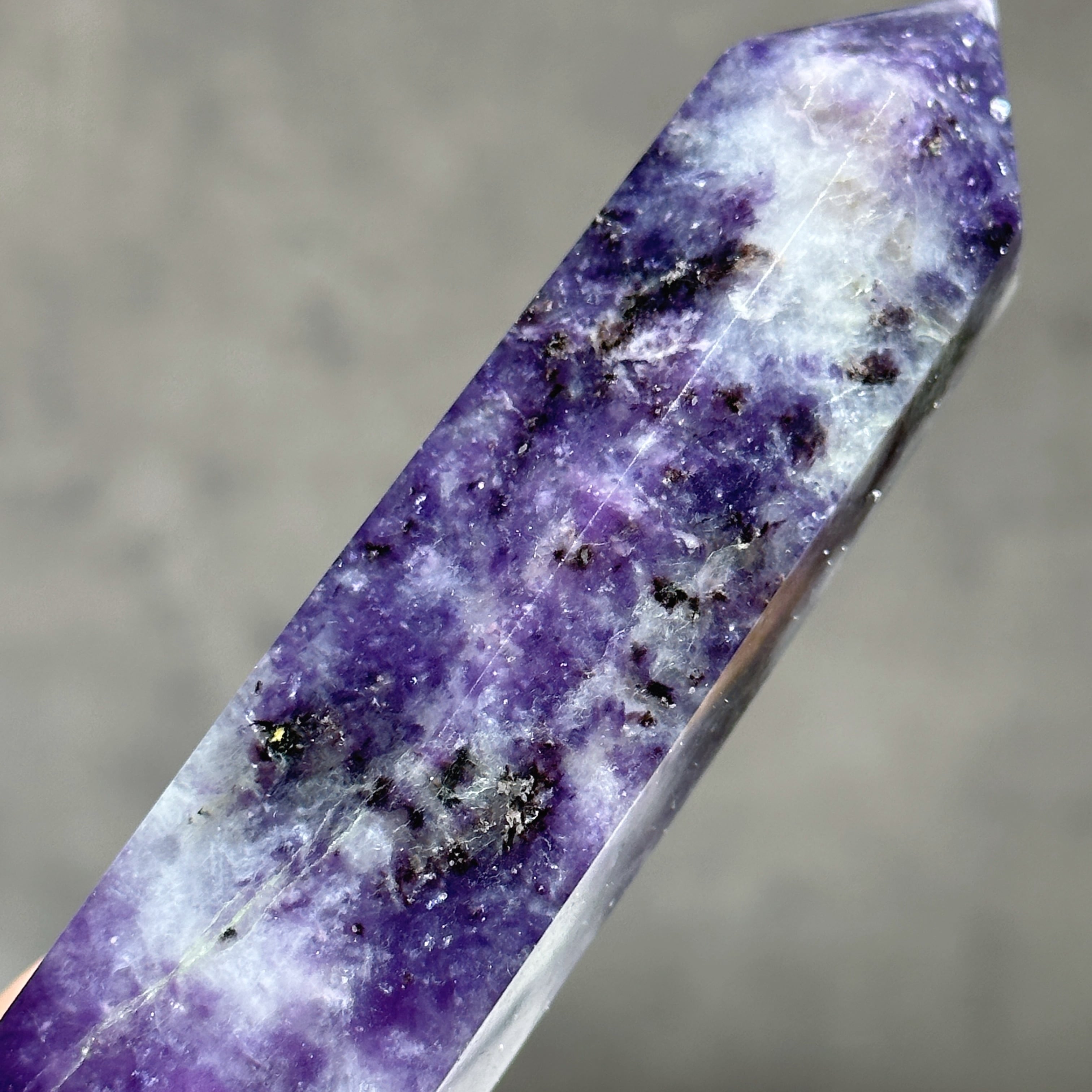 レピドライト タワー型35◇Lepidolite◇天然石・鉱物・パワーストーン