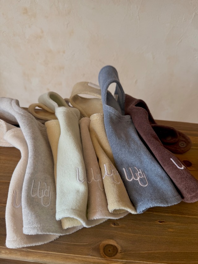 cloud terry bibs- Would U -