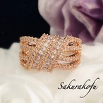 送料無料☆即納 D031 ゴージャス リボンリング レディース 指輪 ローズゴールド 人気 デザイン