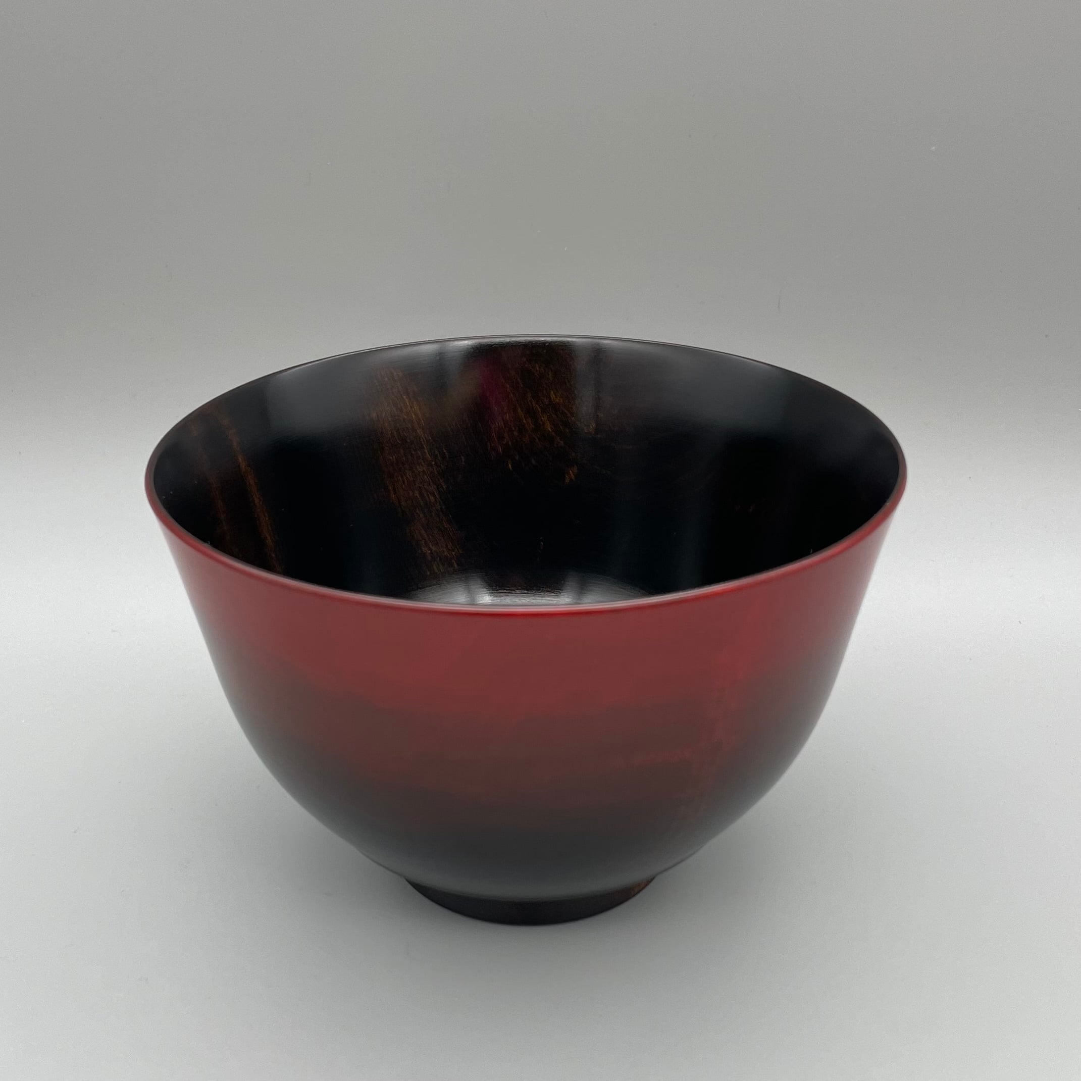 栃造ぼかし塗り抹茶椀-赤 -Tochi Gradient-Painted Matcha Bowl - Red