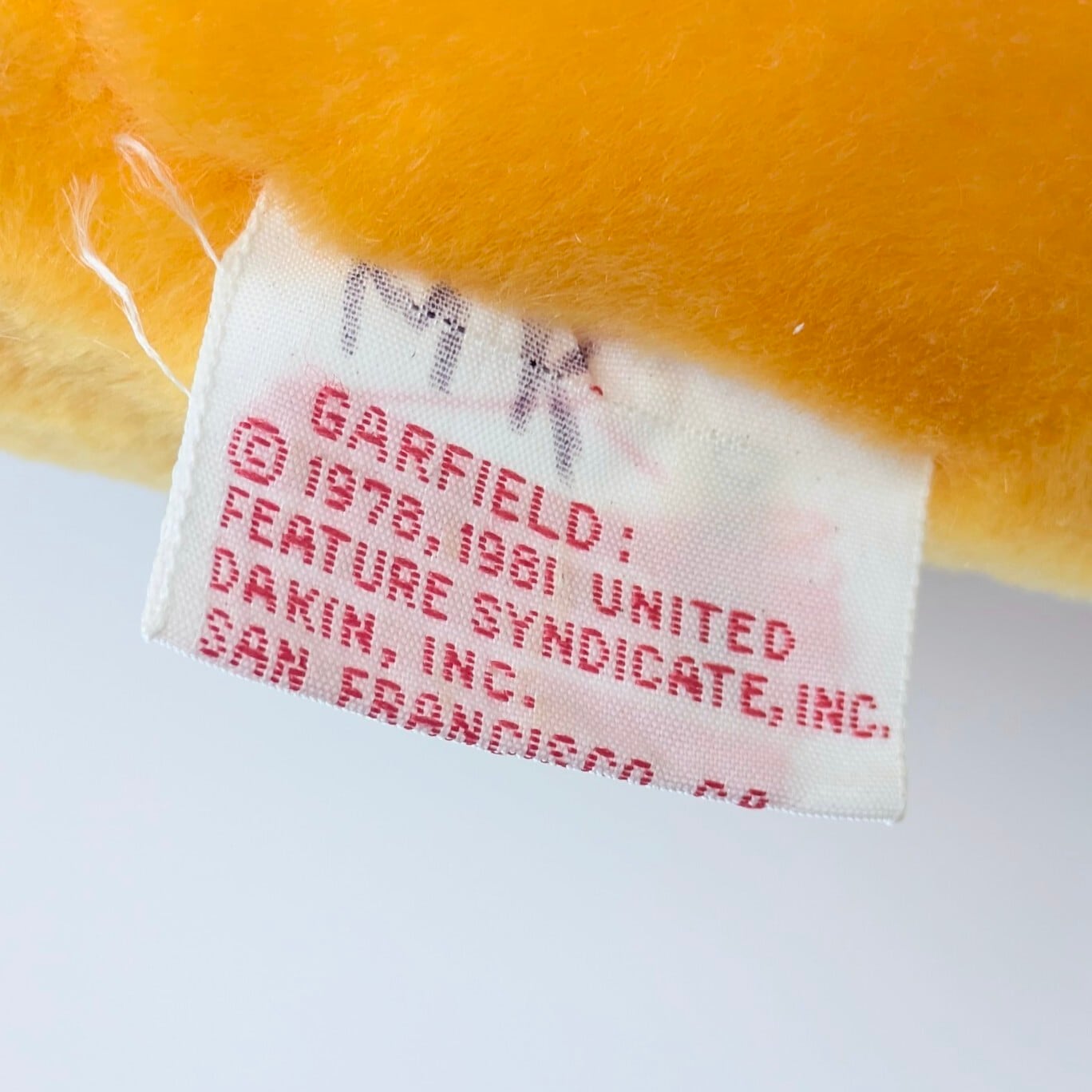 ☆ VINTAGE 1980年代初期 ☆【 Garfield ( ガーフィールド ) 】『 I DON'T NEED THIS! 』松葉杖ガーフィールド / ぬいぐるみ プラッシュ plush 1980年代年製 〚アメリカン雑貨 アメトイ〛