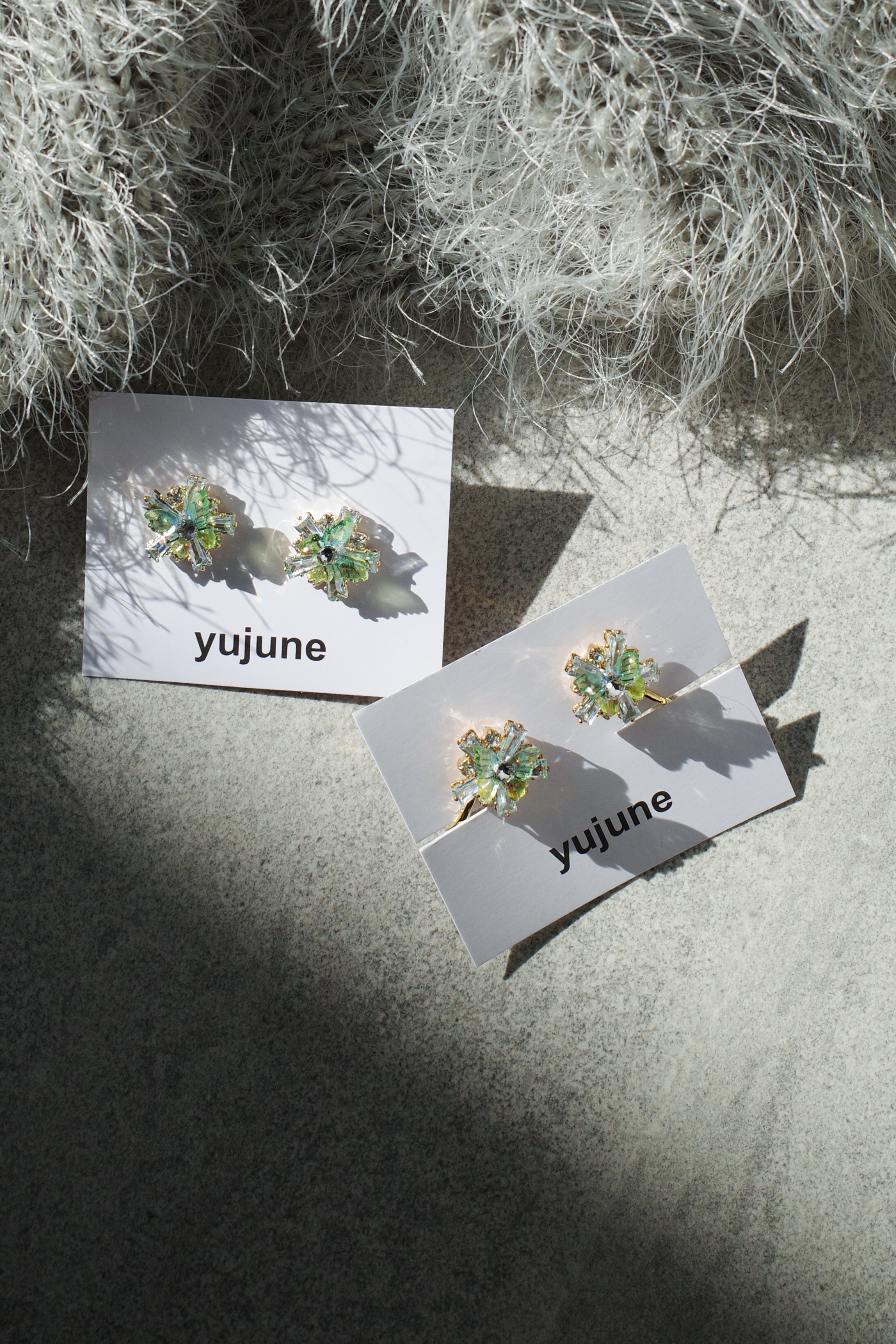 グリーンビジューミニイヤリング | yujune