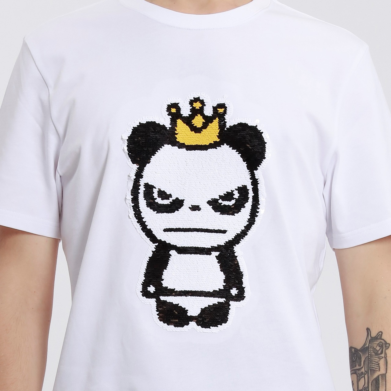 【HIPANDA ハイパンダ】メンズ キングパンダ スパンコール Tシャツ MEN'S KING PANDA SEQUINS SHORT SLEEVED T-SHIRT / WHITE・BLACK