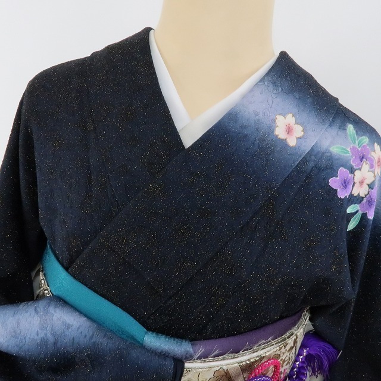美品 絞り 桜 金通し 成人式 着物 トールサイズ“懐かしいのに新しい