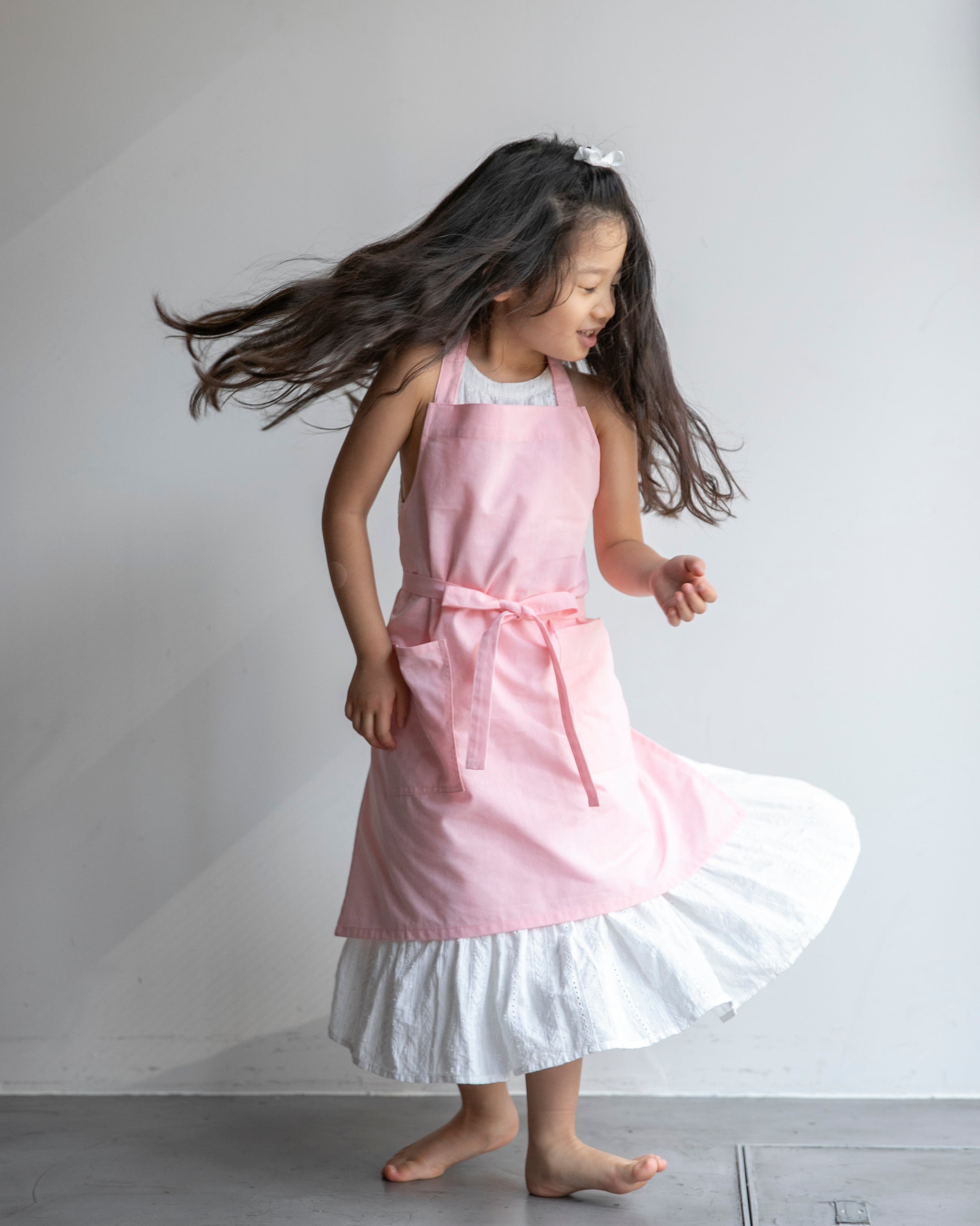 さえら Akiakane アキアカネ サロンエプロン ピンク さえら Akiakane アキアカネ サロンエプロン ピンク さえら