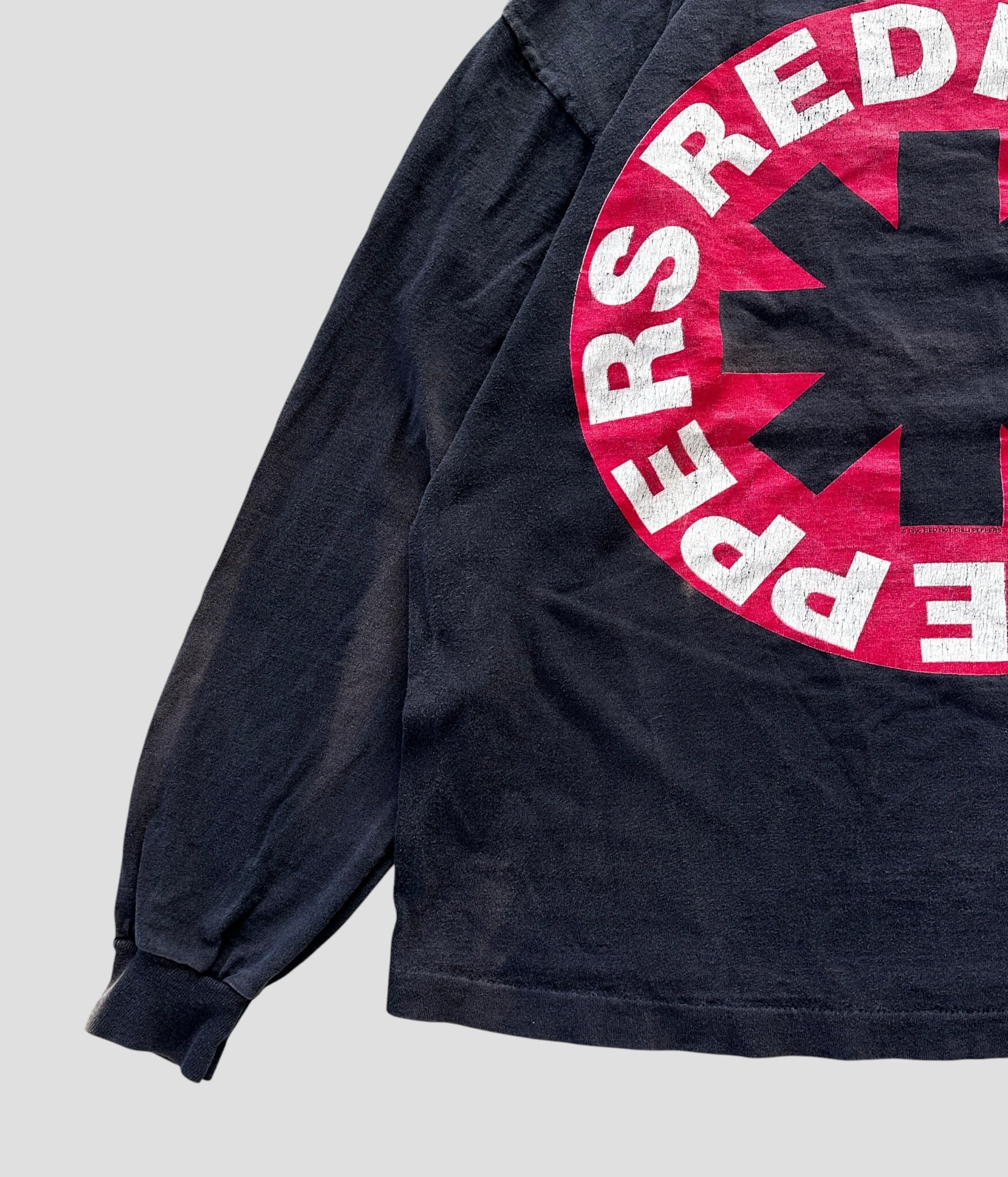 Red Hot Chili Peppers- Vintage 90s XL Long Sleeve T-shirt made in