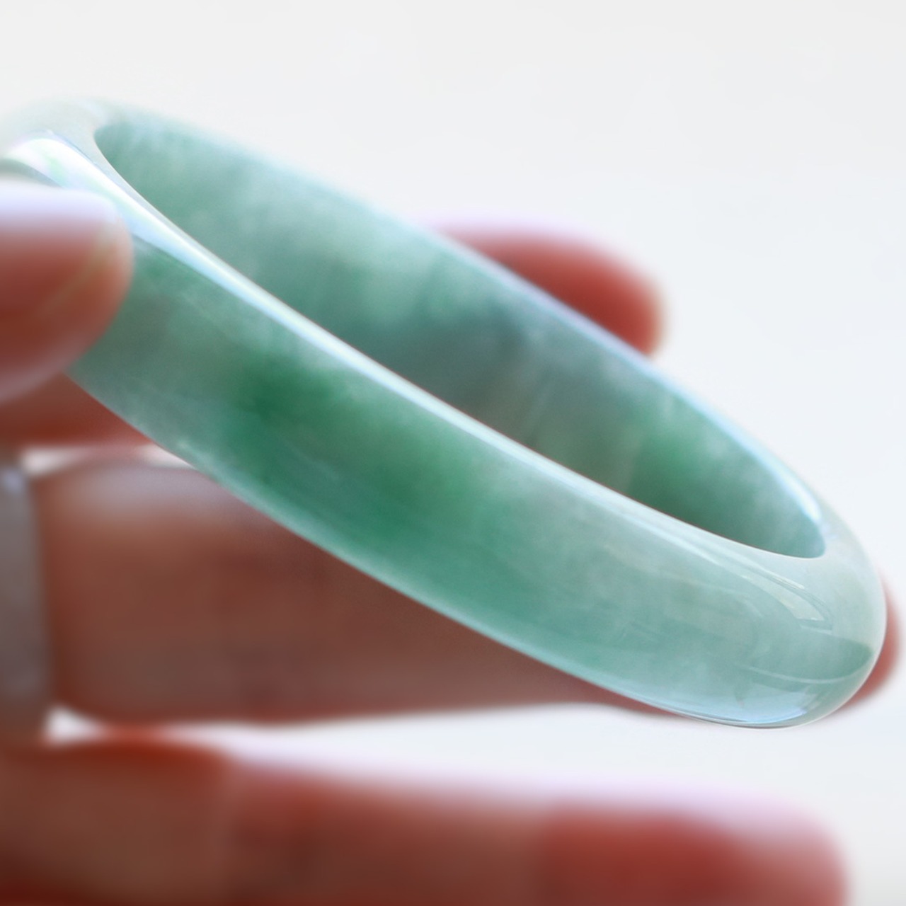 【内径約60.5mm】mint A貨翡翠バングル jd_bg1115