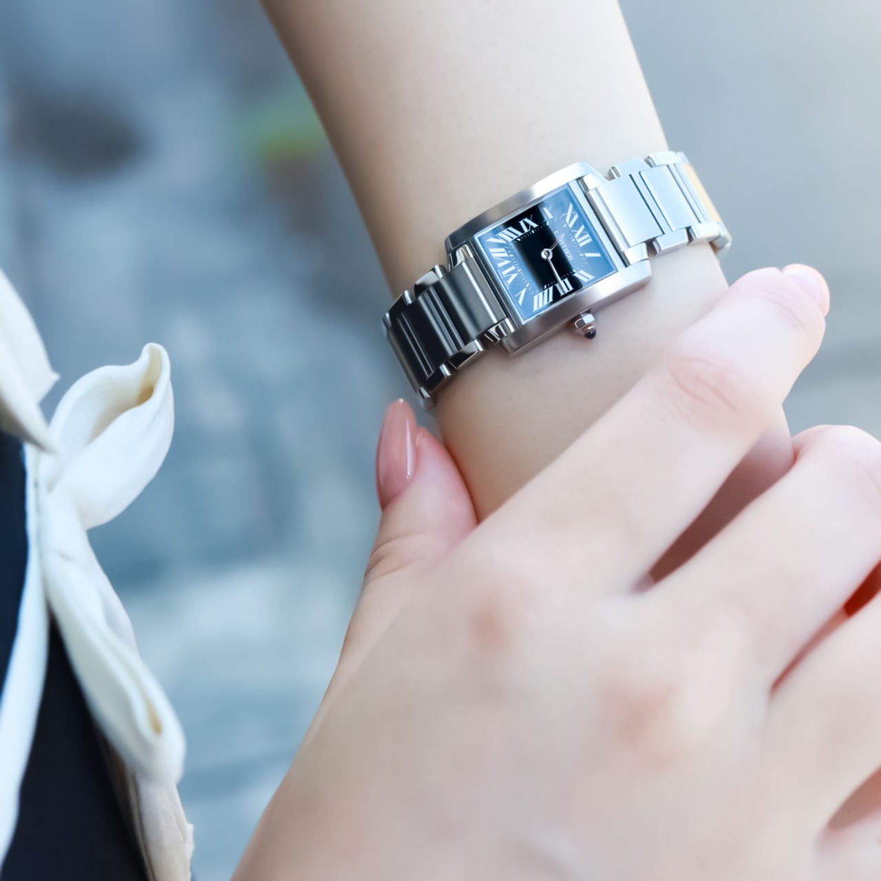 【アジア限定品】カルティエ タンクフランセーズ SM 黒文字盤