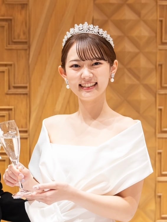 Alexandra】Tiara( ivory & co) | BRIDE ME Alexandra】Tiara( ivory & co) | BRIDE ME