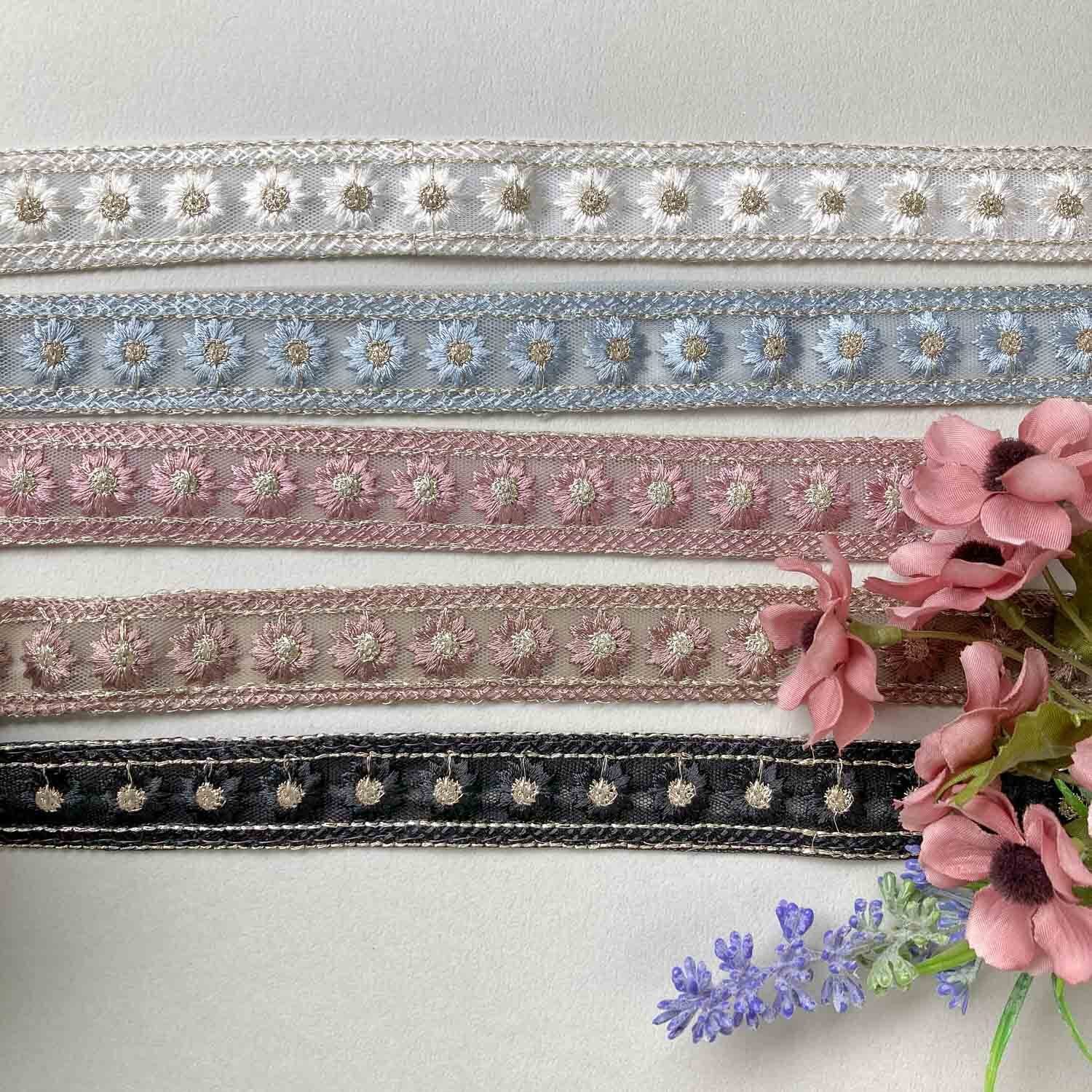 M4★NAVY★チュール★金糸キラキラお花＆リボン刺繍レース★ハンドメイドマスク M4☆NAVY☆チュール☆金糸キラキラお花＆リボン刺繍レース