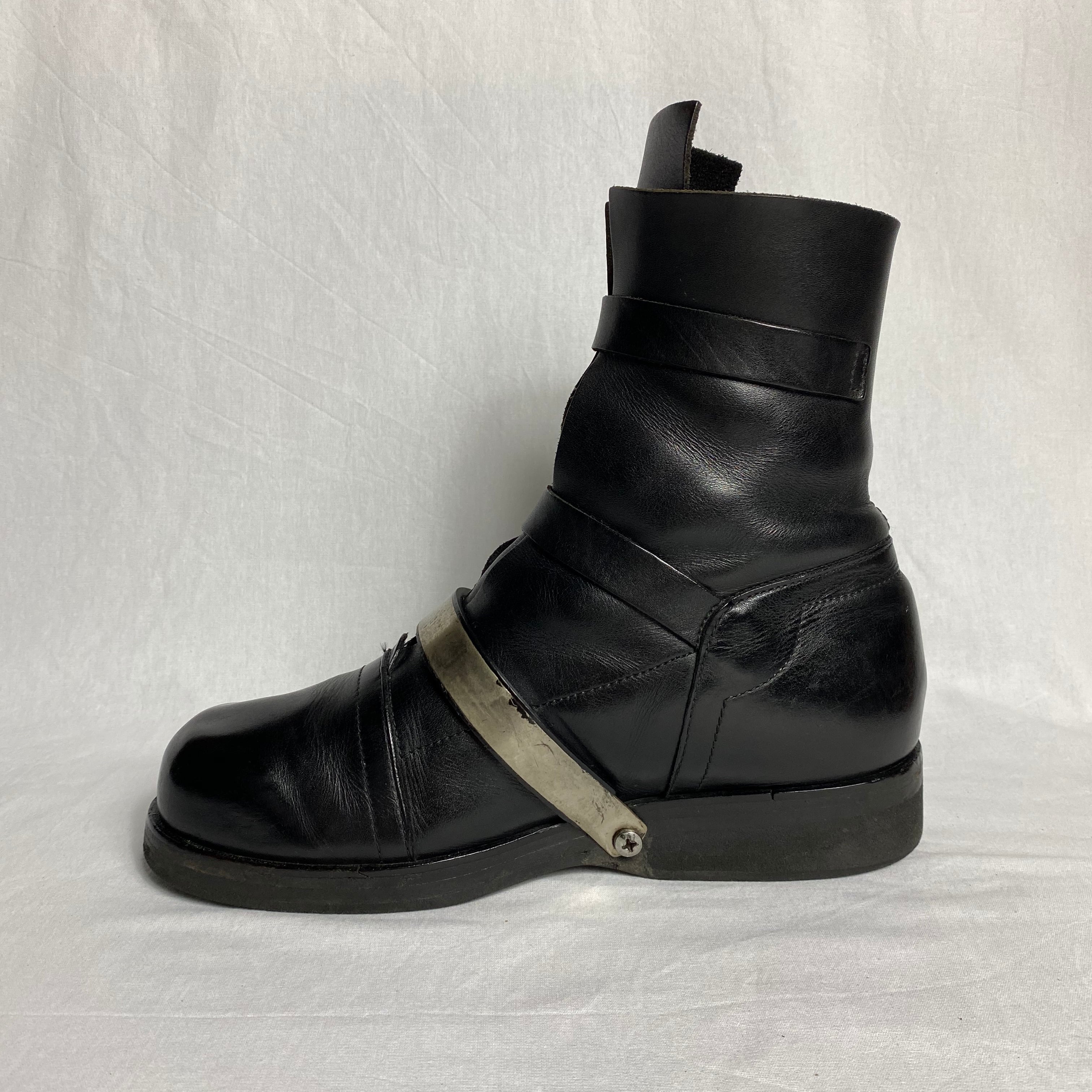DIRK BIKKEMBERGS Leather boots ダークビッケンバーグ レザーブーツ   bee