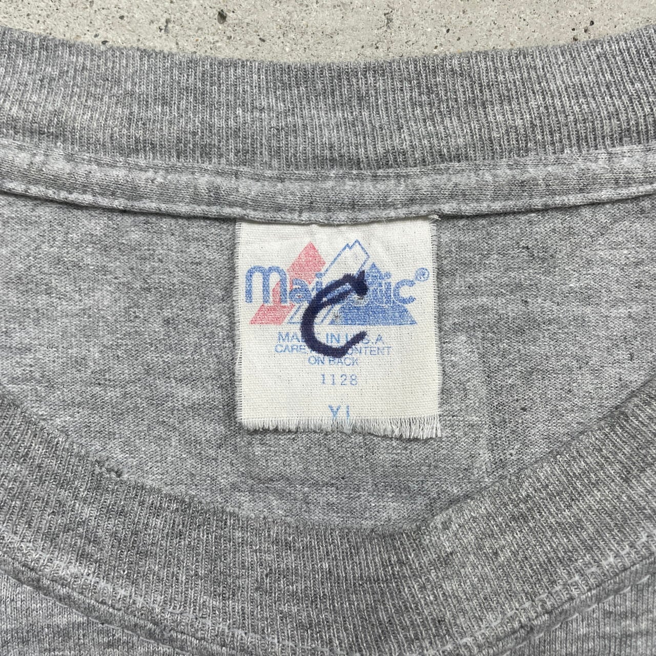 00年代 USA製 MLB ボストン・レッドソックス ロゴプリントTシャツ