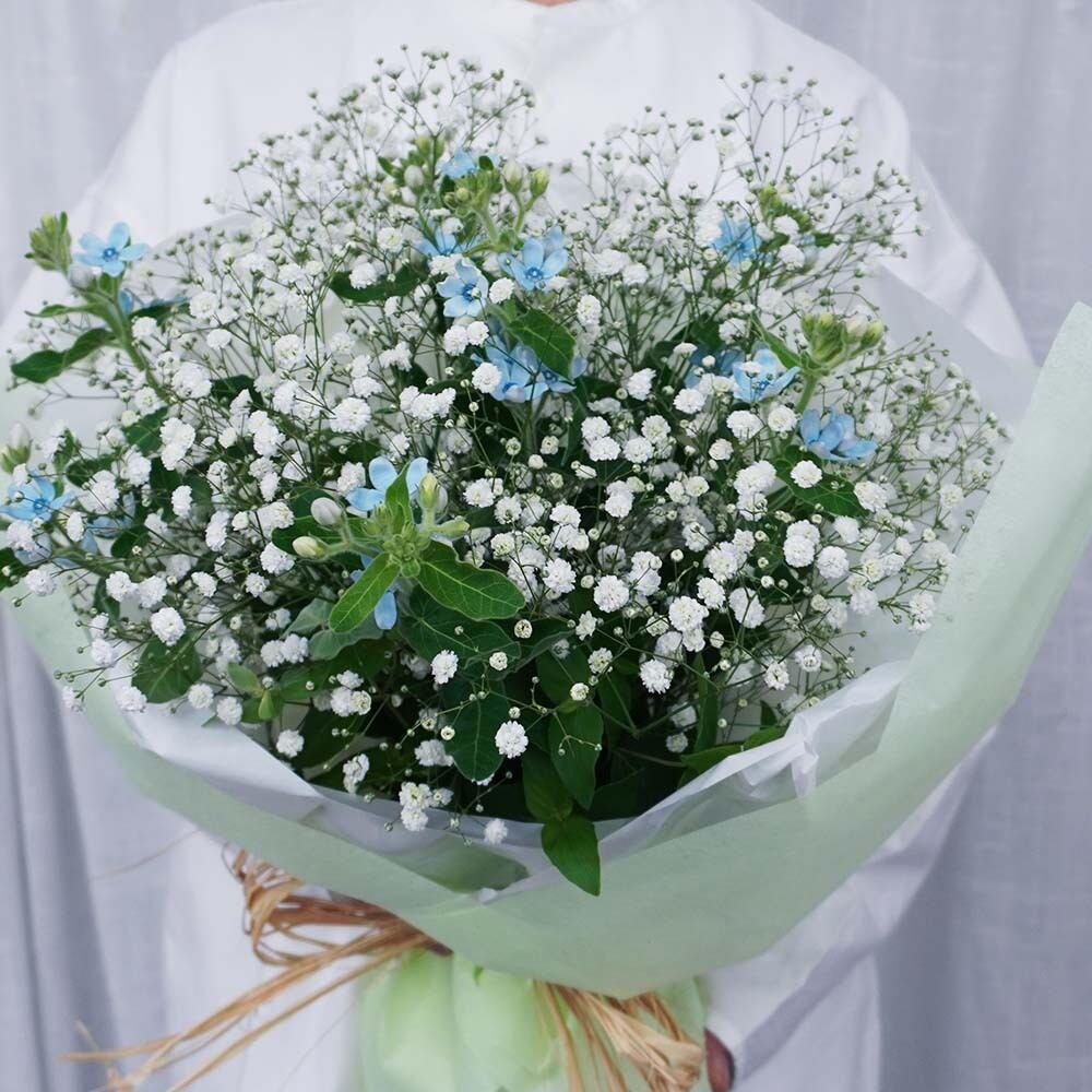 11月22日 いい夫婦の日 カスミソウとブルースターのブーケ 送料込 よいはな Yoihana 最高品質のお花をお届けするネット通販