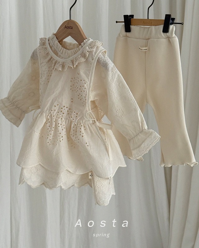 〘即納〙Aosta / Lace Cotton Blouse