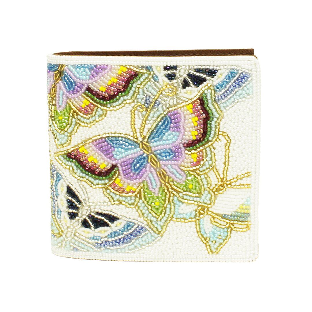柏ビーズ　蝶柄のビーズ刺繍　二つ折り財布 柏ビーズ