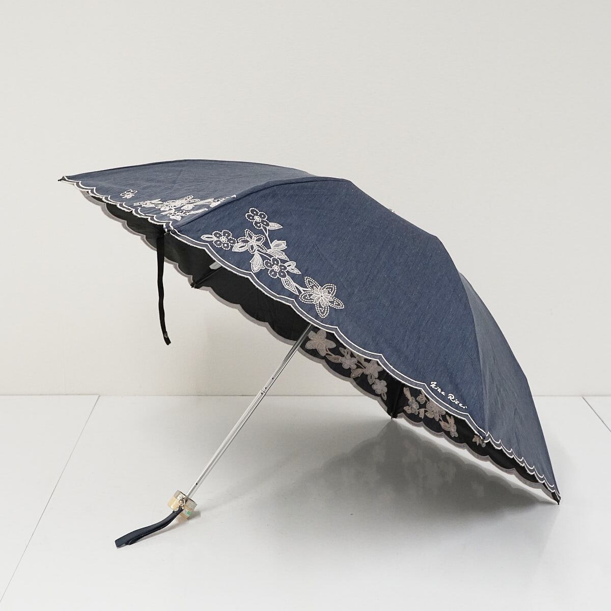 折りたたみ日傘 Nina Ricci ニナリッチ USED美品 サマーシールドLi