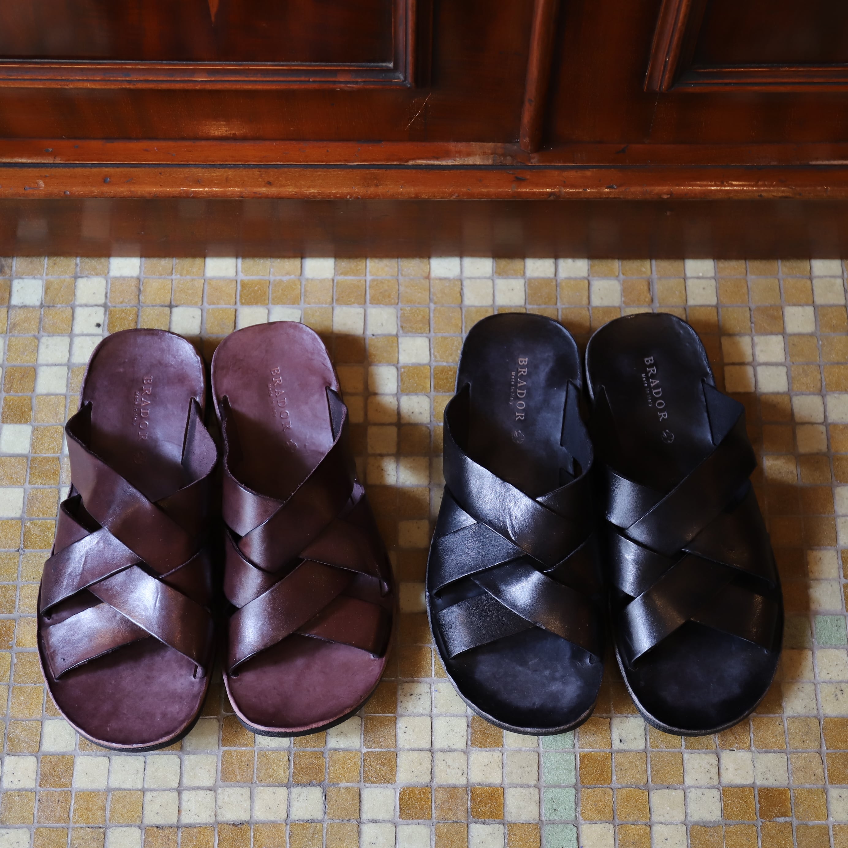 MAATEE&SONS / SHORT TROUSER / 強撚R,LI,PE / CHACOALSTRIPE