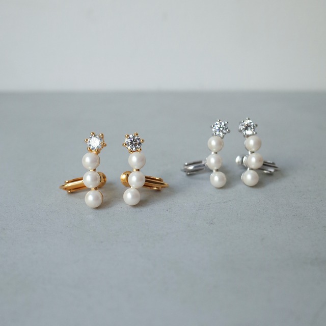 Follow Medium Pearl Earring  [WM-ER008]