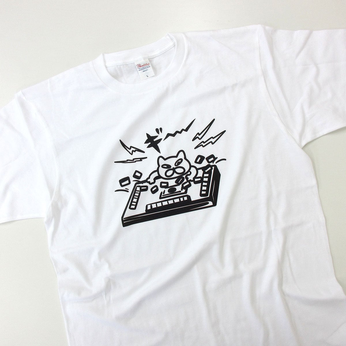 麻雀ネコ おもしろ Tシャツ cat46  国士無双 緑一色 大三元 九連宝燈 ロン チョンボ 猫服 ゆるキャラ ねこ 猫 服 ねこ柄 猫柄 手描き ギャンブル