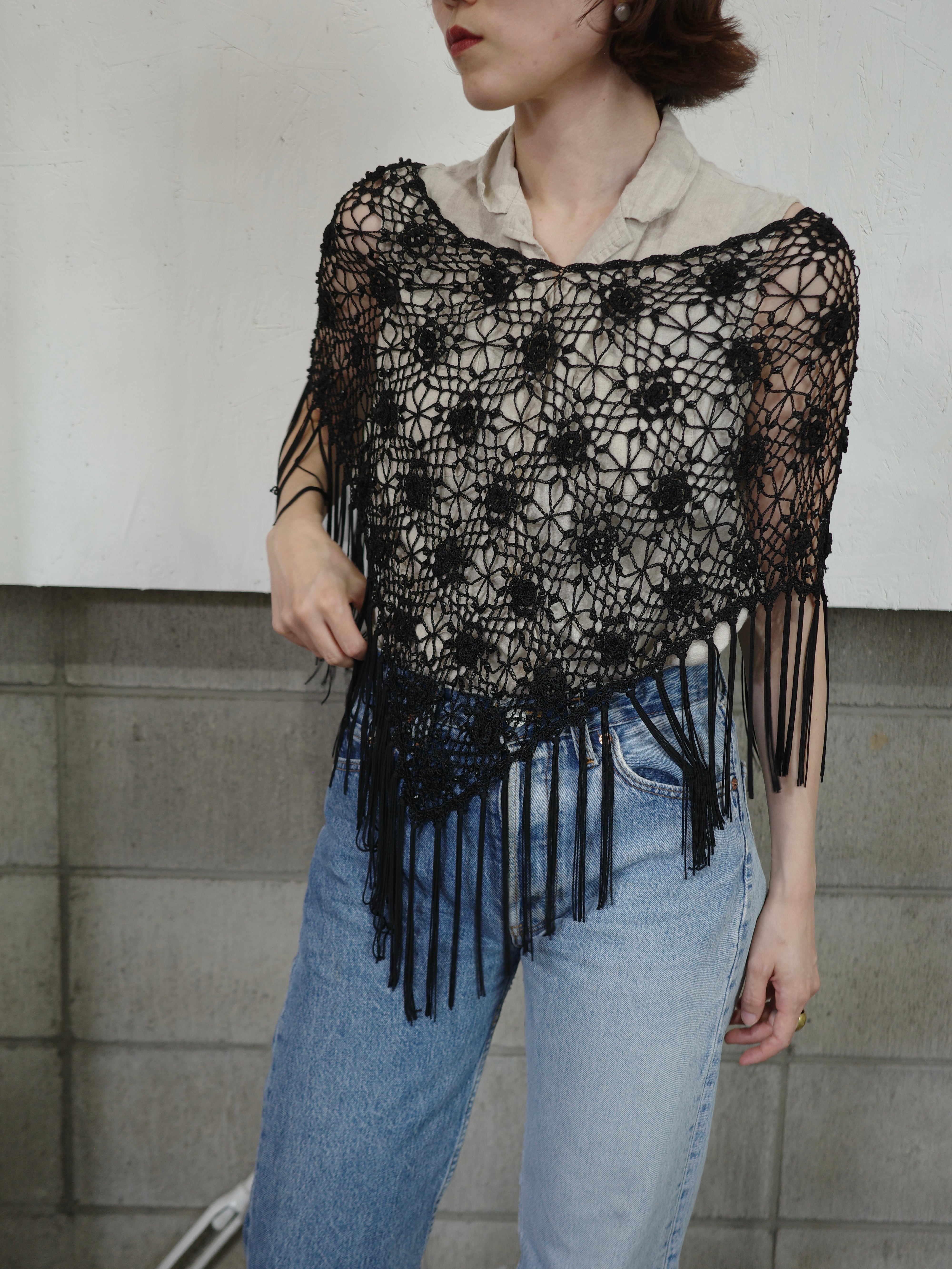 <vintage>fringe crochet poncho