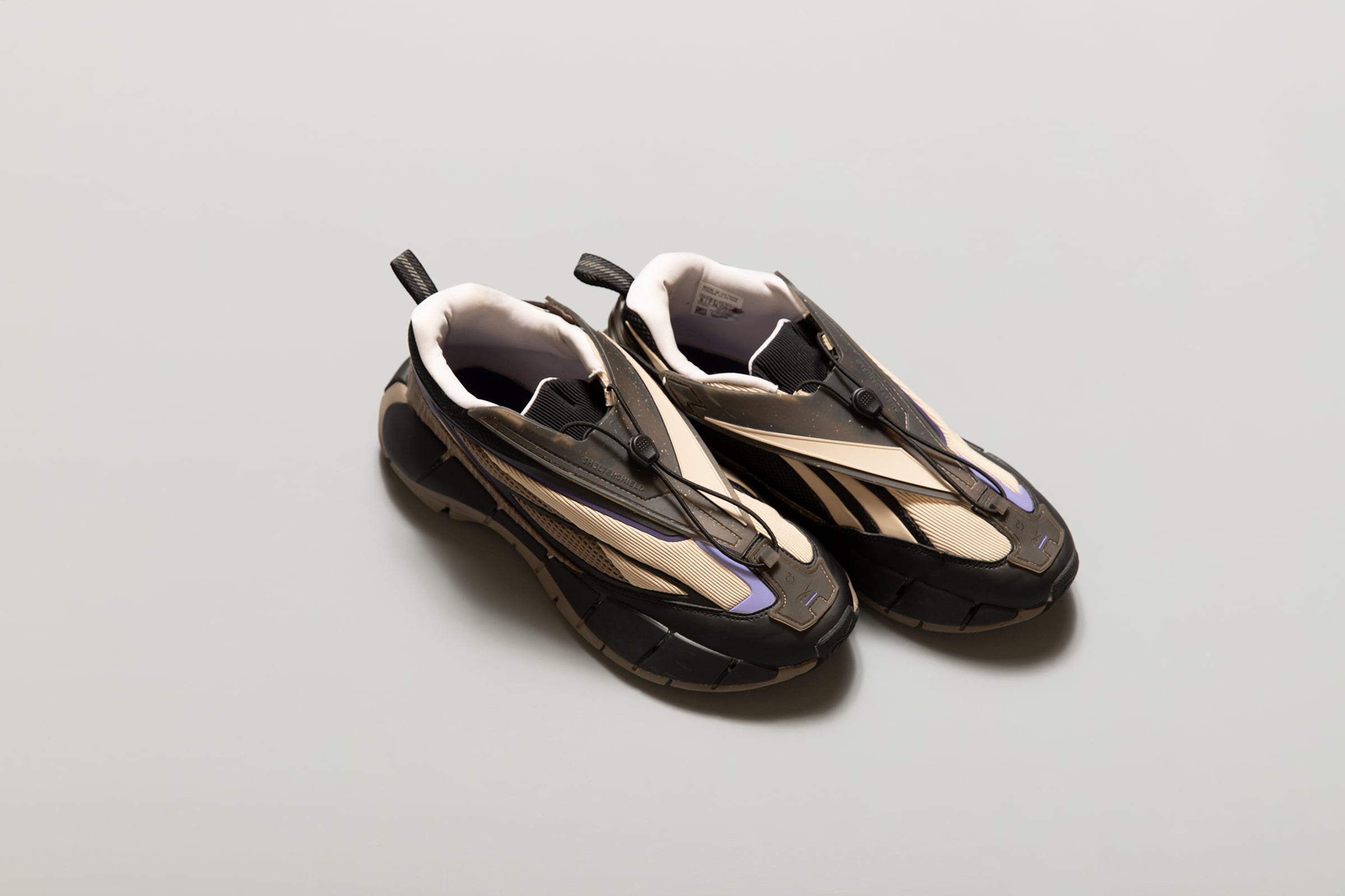Reebok COTTWEILER DESERT HIGH | PLAYGROUND | スニーカーショップ