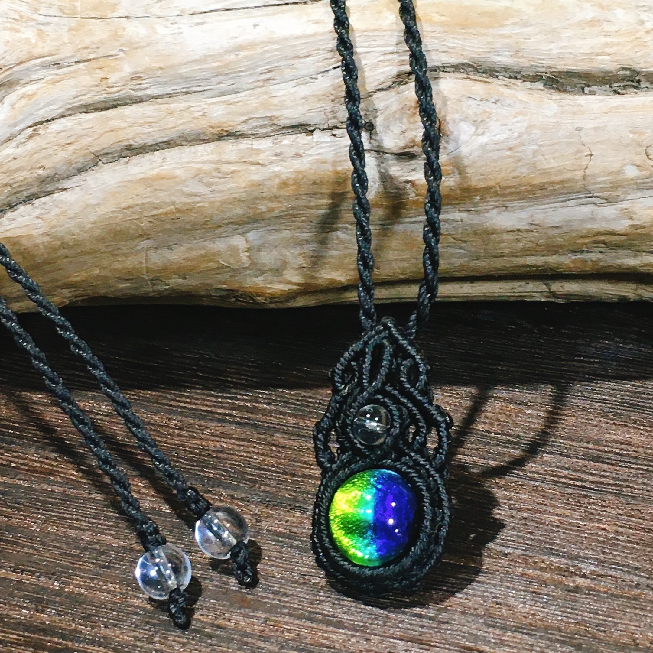 クォーツ レッドヘマタイトインクォーツ マクラメペンダント T07