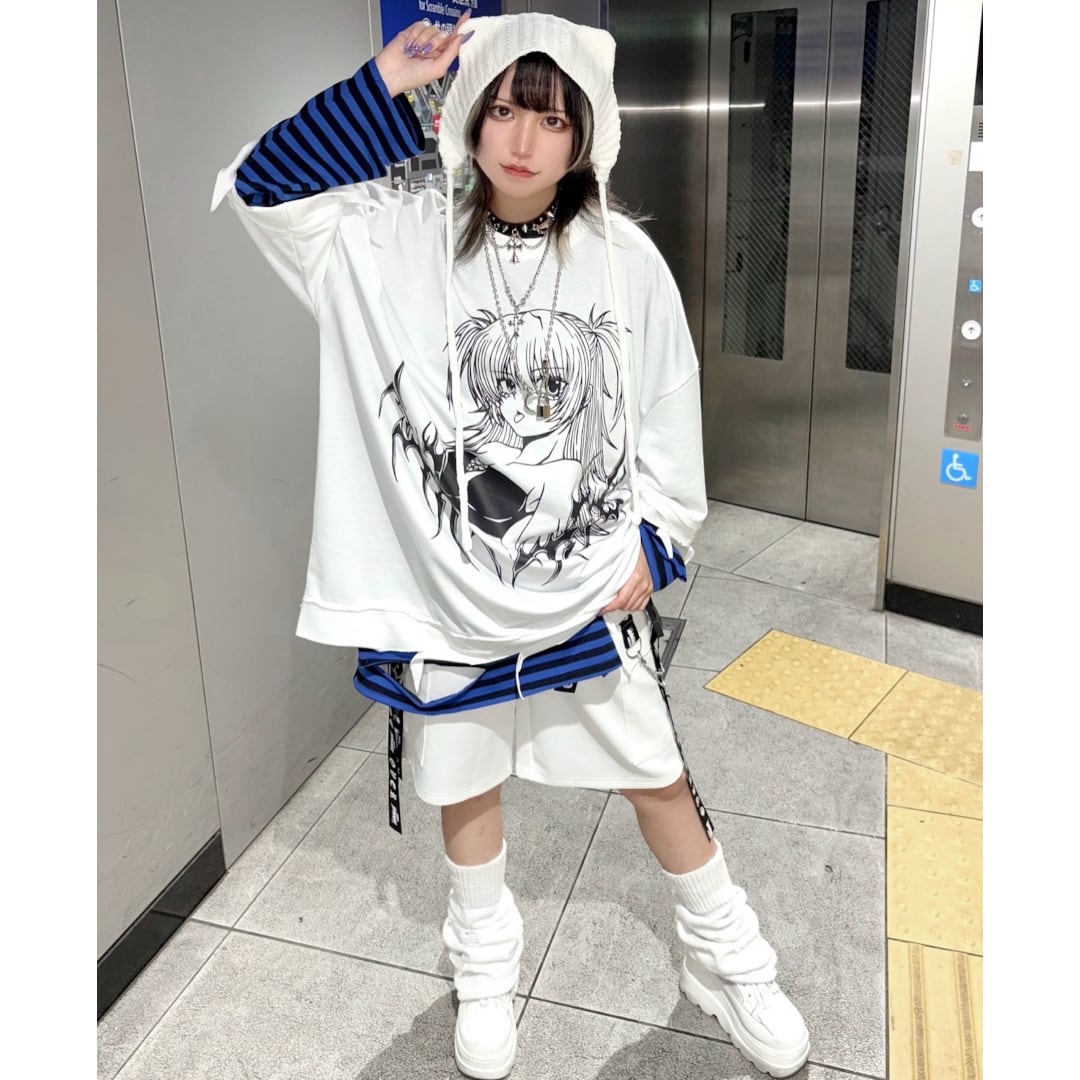 ハーフツインGIRLダメージ SUPER BIG Tシャツ | VOLCAN&APHRODITE 公式通販