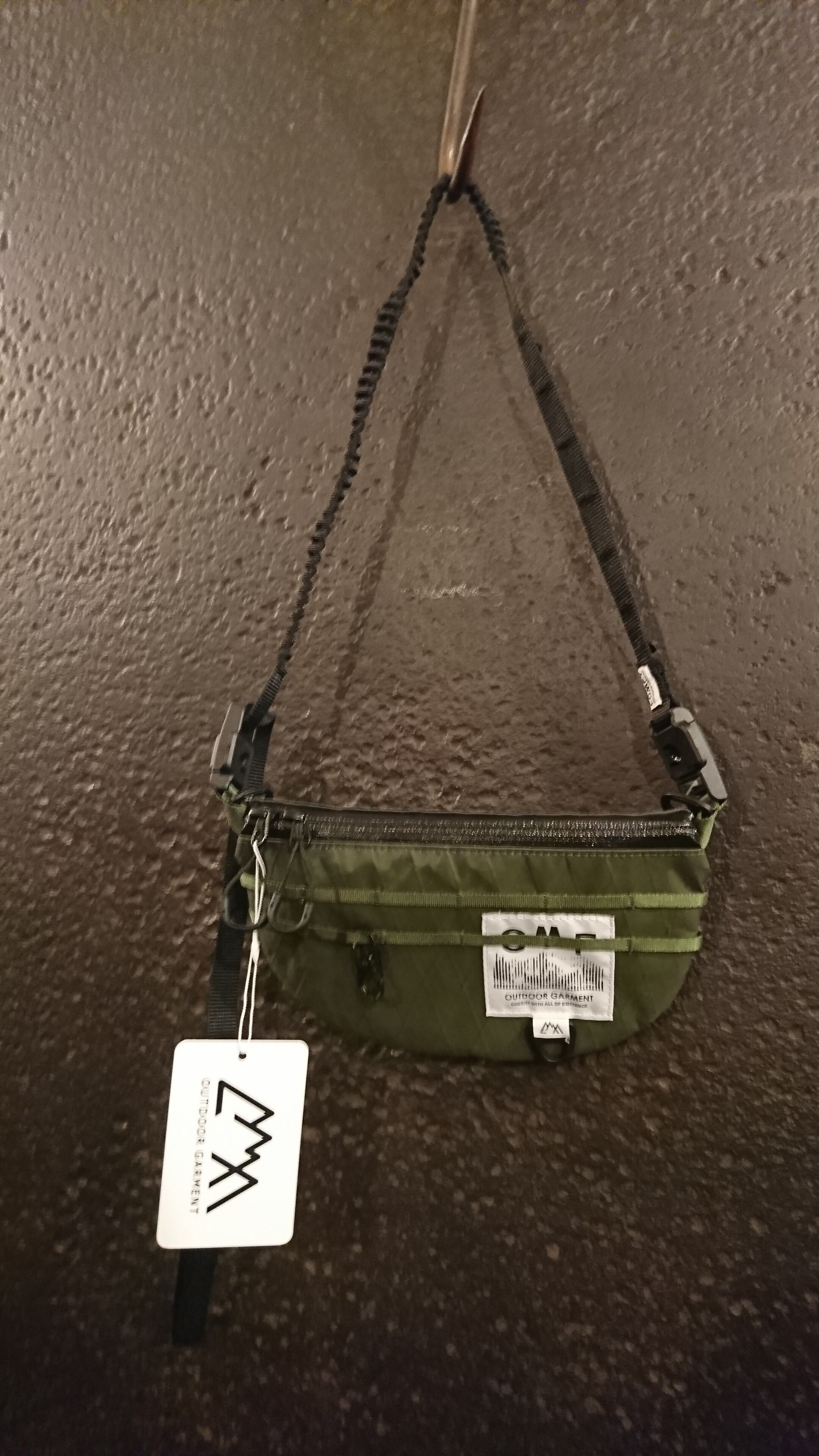 COMFY OUTDOOR GARMENT 