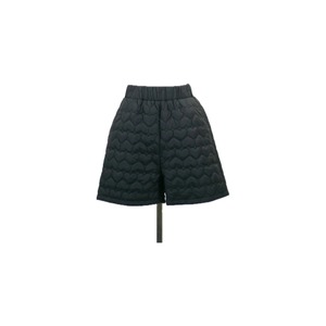 Heart design quilting short pants