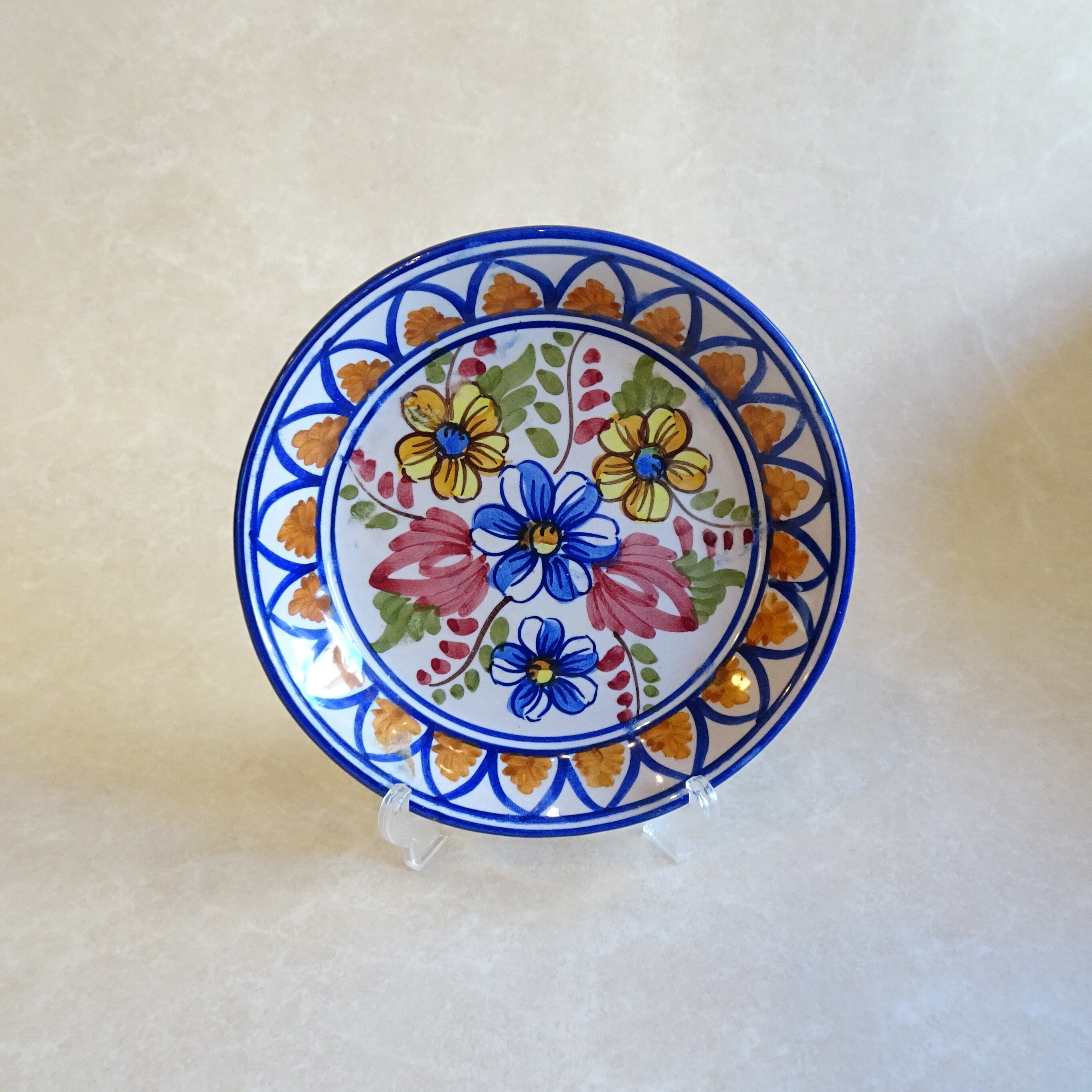 花のハンドペイントの飾り皿