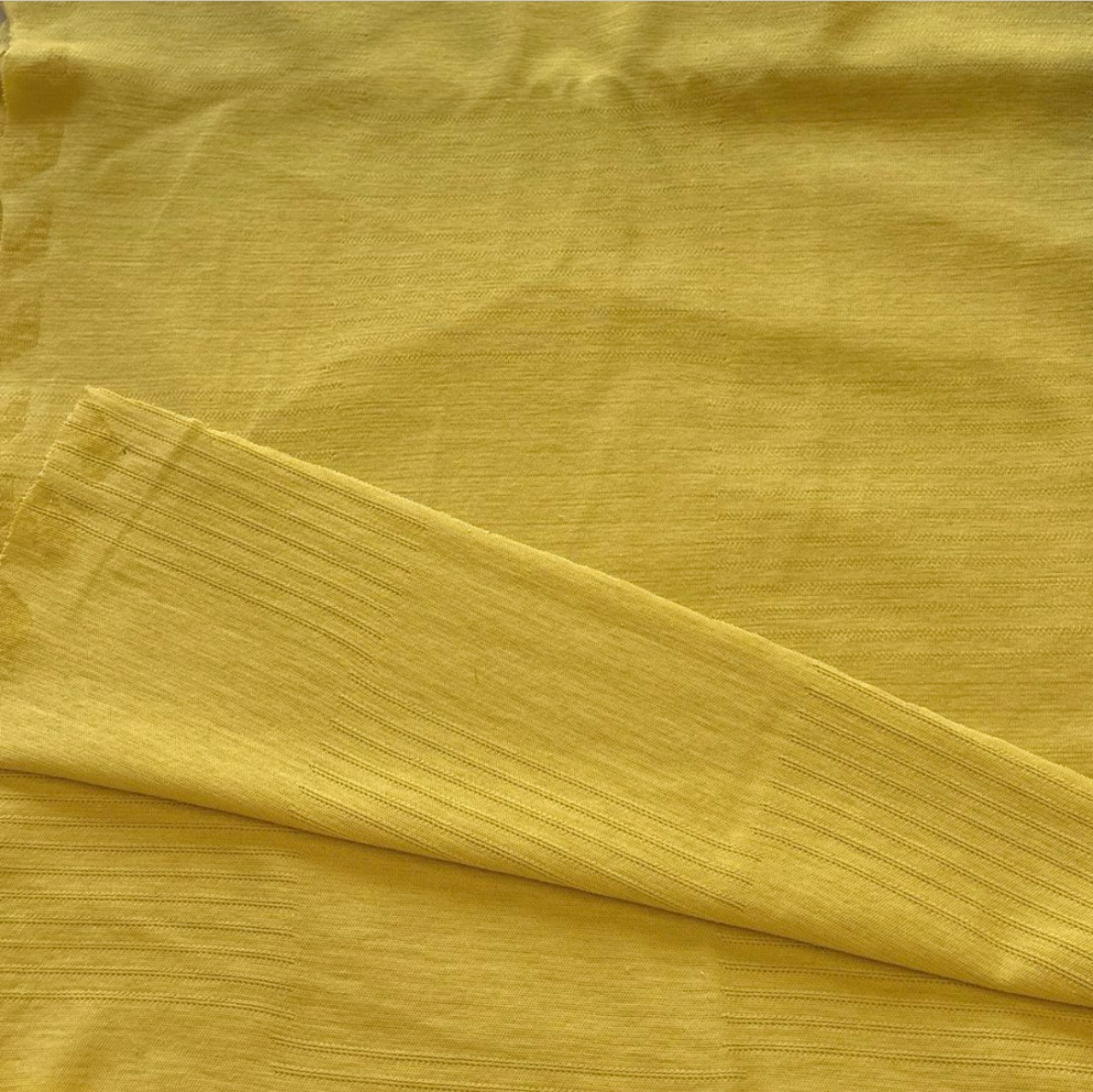 ★TB637◆2m◆綿100%穴あきジャガードニット生地◆マスタードイエロー