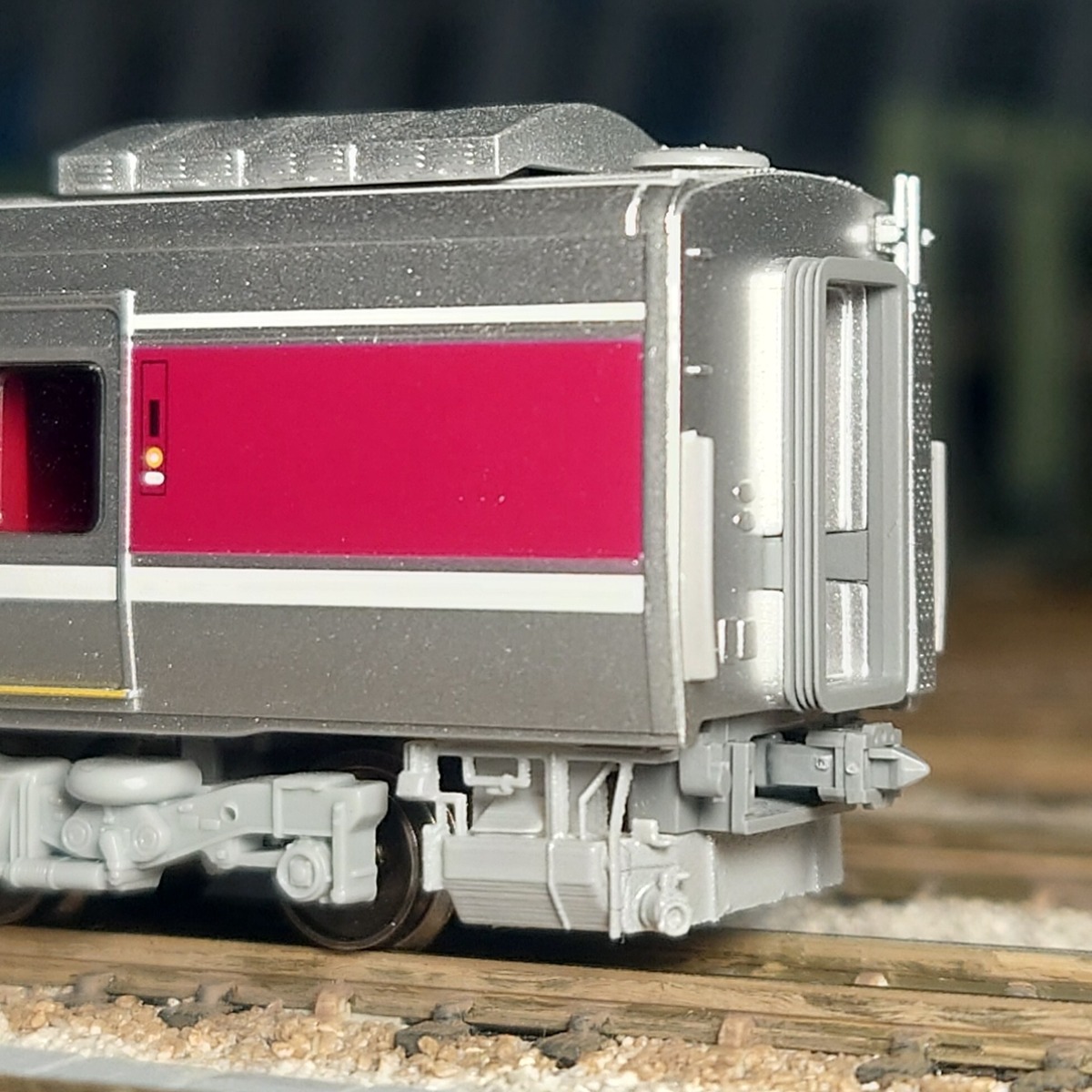 Railroad R R Stecil 「ポポンデッタ キハ189系(はまかぜ)」用トイレタンク、車端部床下機器3両分 | Railroad Model R
