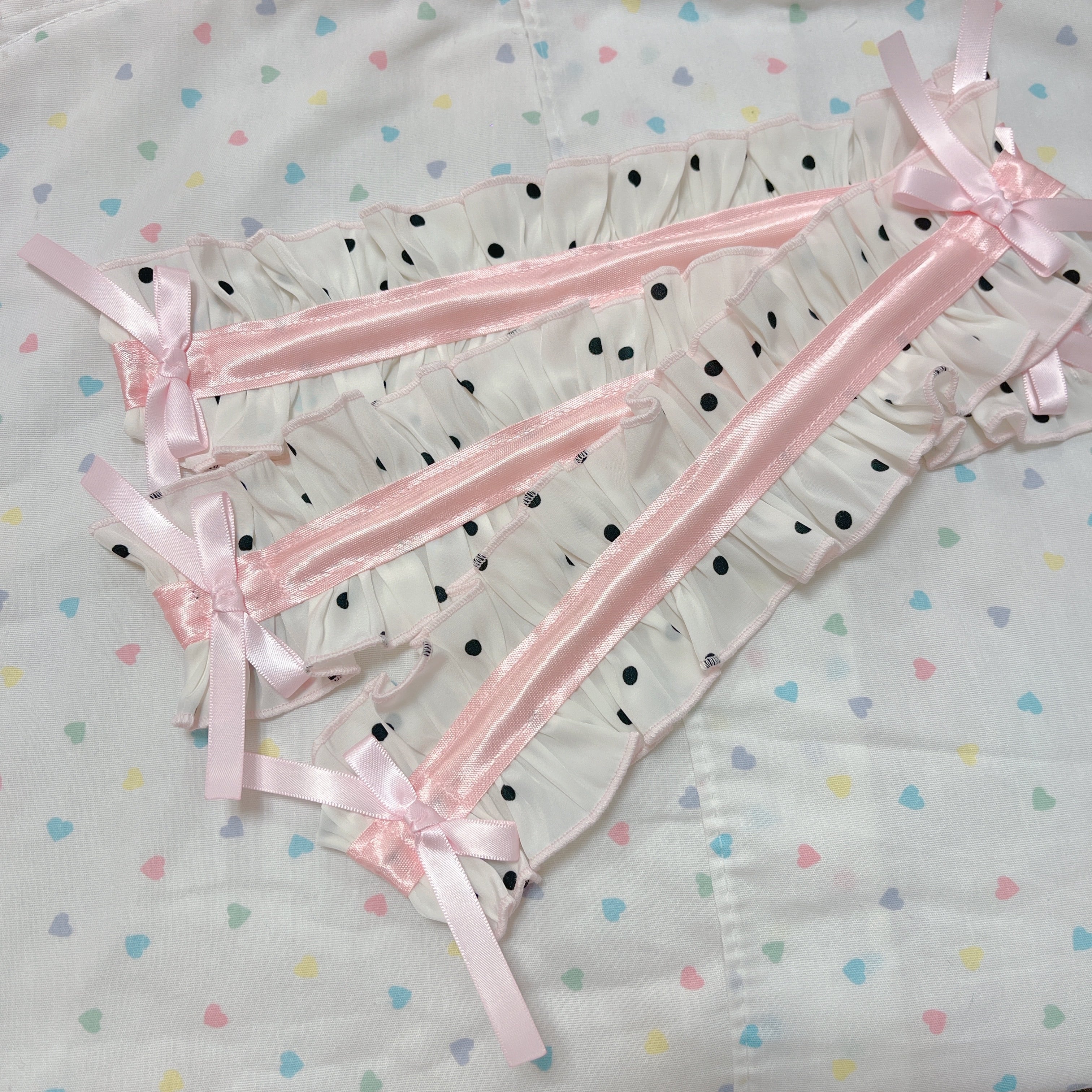 レトロファンシートイ ハンドペイント ♡パステルハートシェルフ spank♡ Spank! | ハンドメイド 本棚・絵本棚・マガジンラック