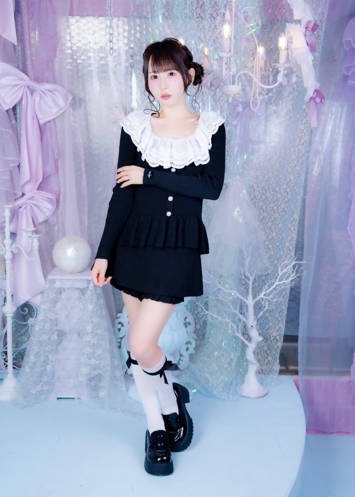 frill collar peplum knit