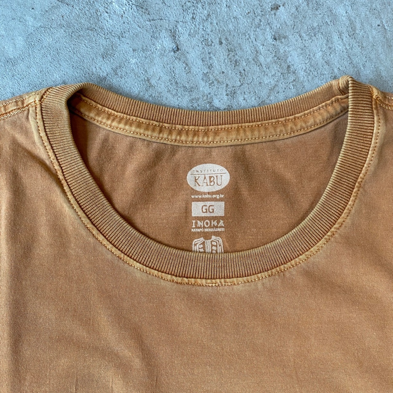 カヤポ族のTシャツ 【Cachique(areia)】