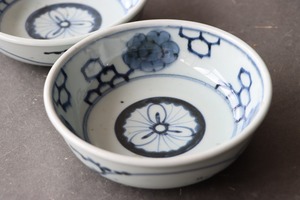 染付 花亀甲文 膾皿 俊寛鉢/Blue and white "Namasu" bowl