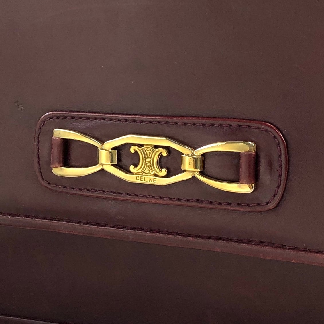 【希少】CELINE クラッチ　オールド　カーフレザー　トリオンフ CELINE セリーヌ トリオンフ クラッチバッグ ワインレッド