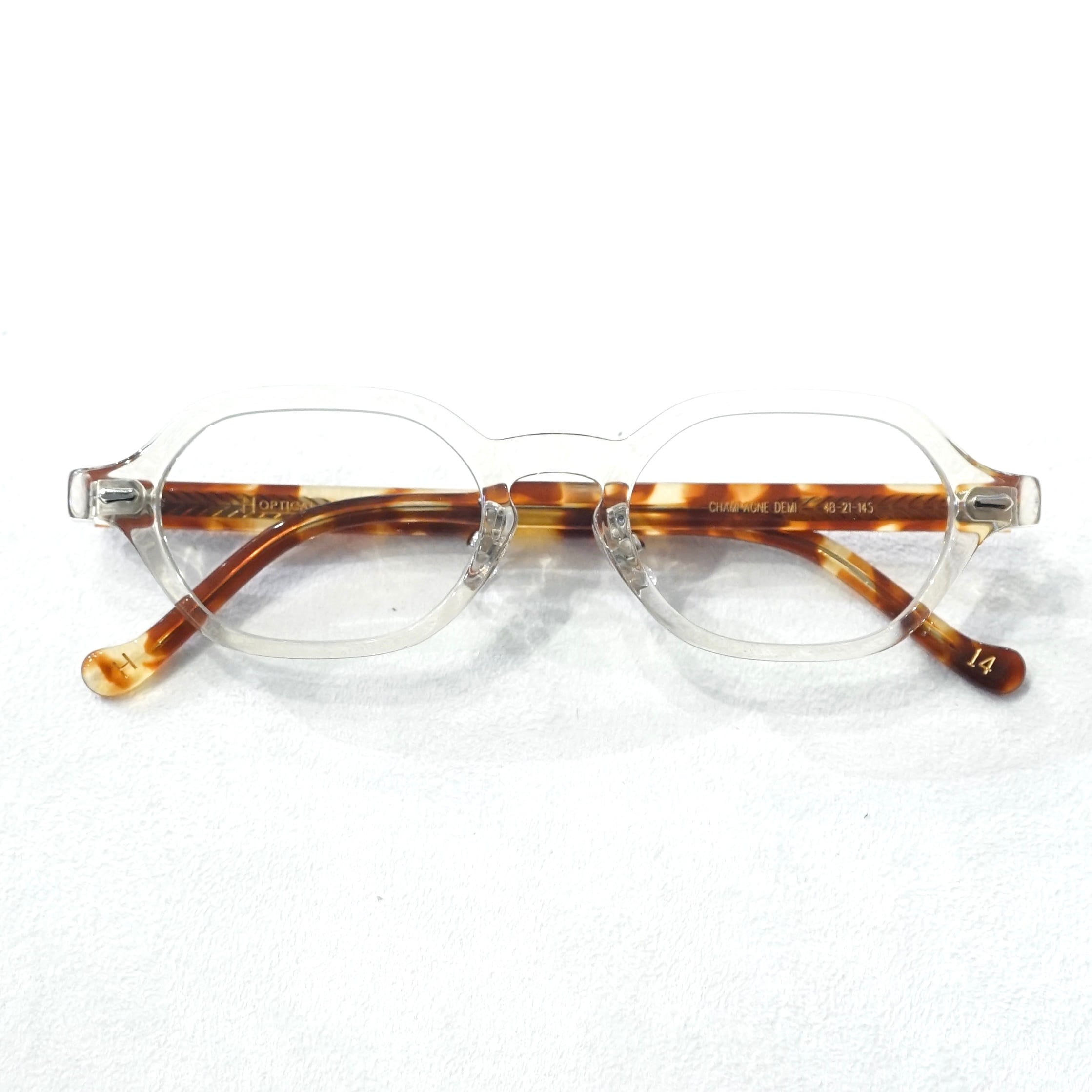 H OPTICAL – emotional – 新潟で雑貨や花瓶、アクセサリーを販売する