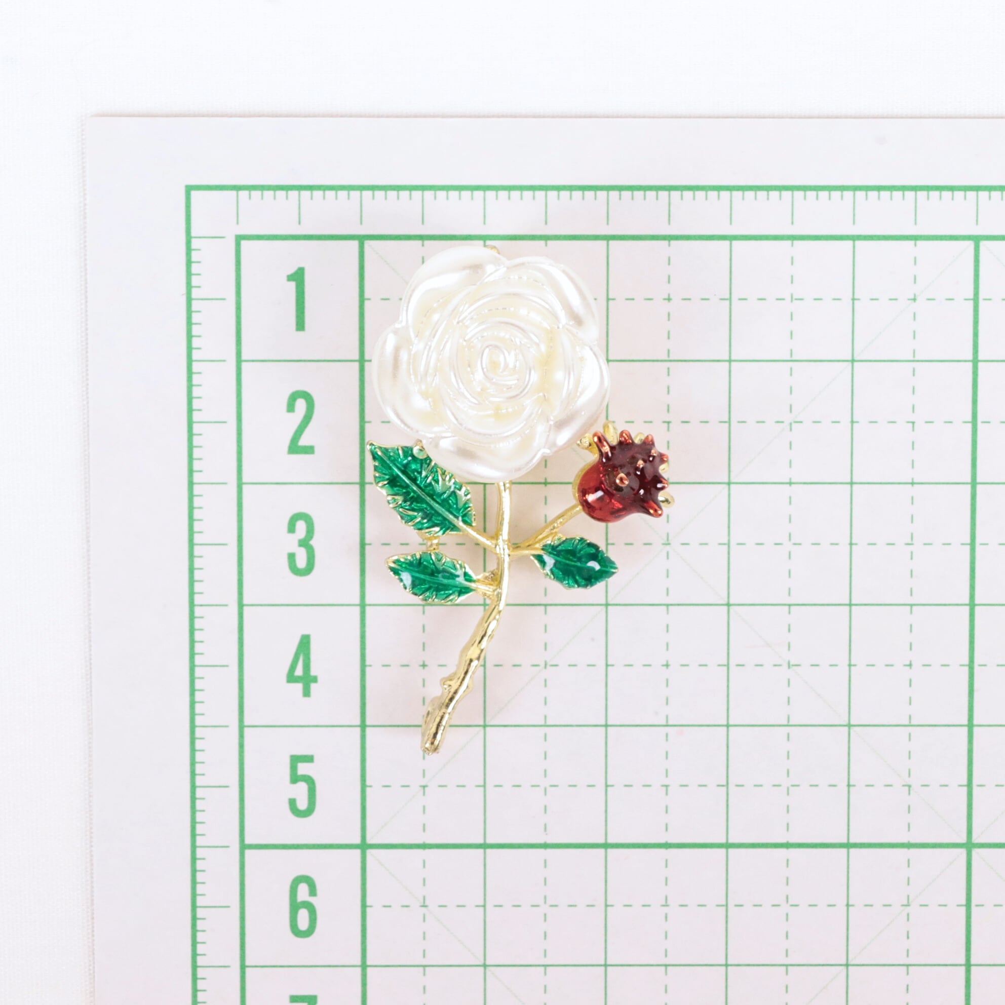 薔薇 ゴールド 金属 02000229 チャーム ハンドメイド 装飾 飾り