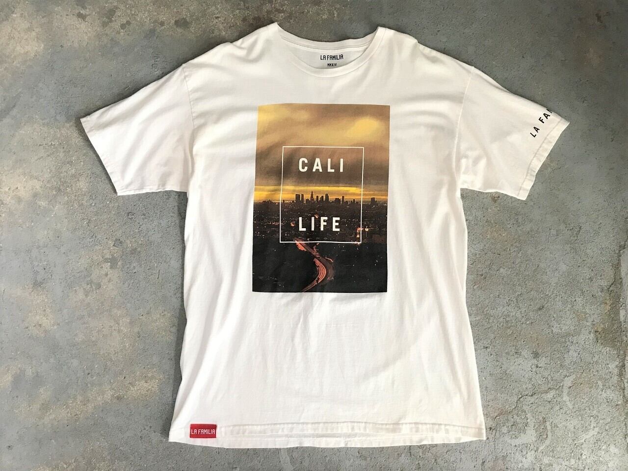 LA FAMILIA "CALI LIFE" T-shirt MADE IN USA