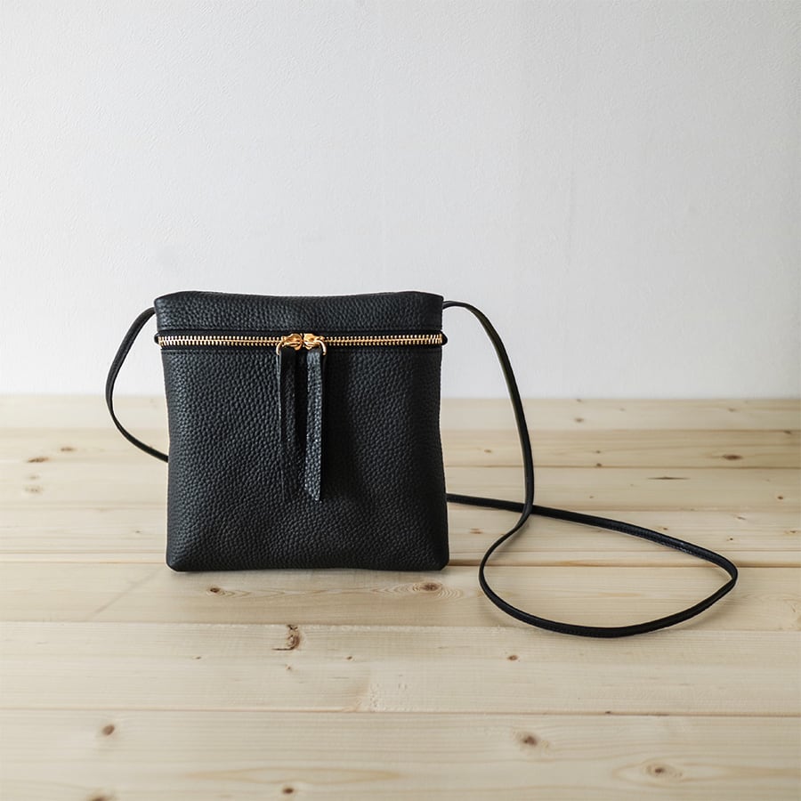 まさこ Zodiac|Thin Square Sac|レザーサコッシュ - DANTON,ジムフレックス