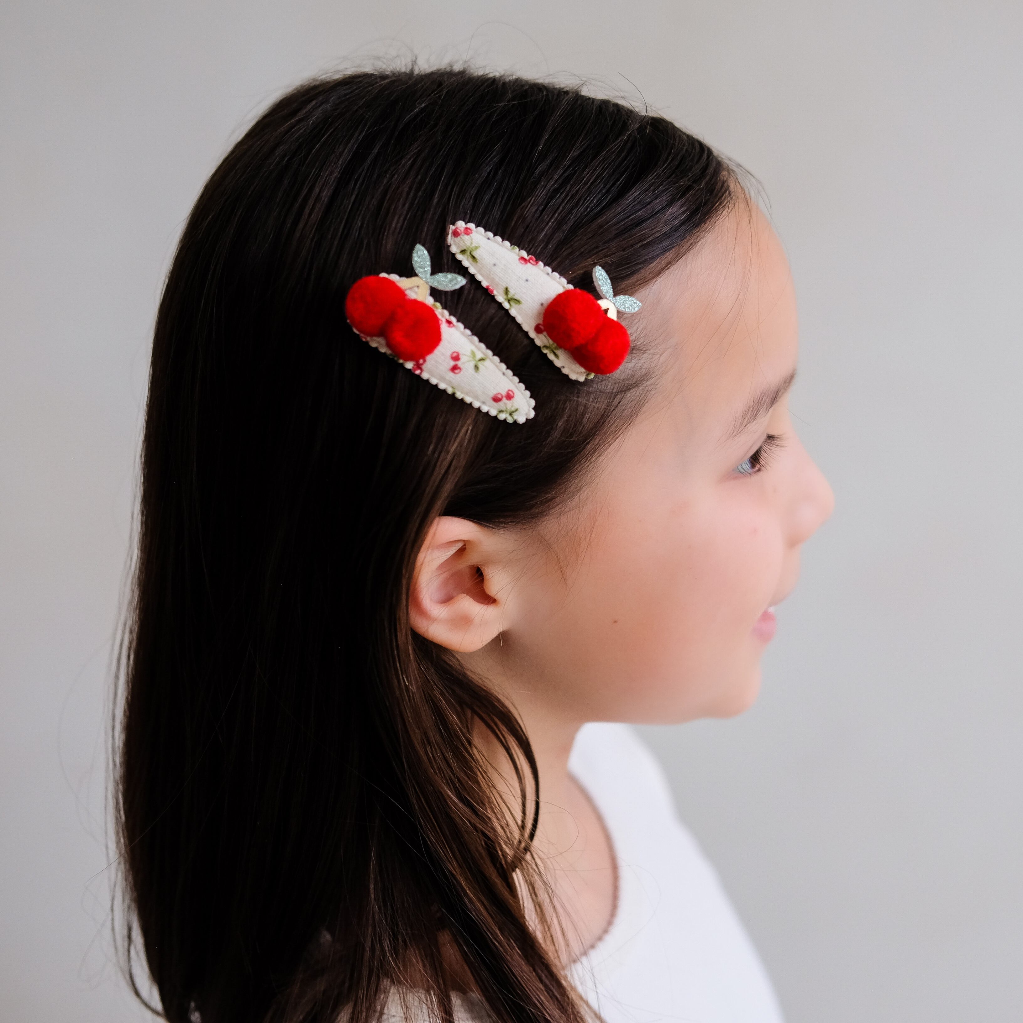 POM POM CHERRIES CLIC CLACS_182072 14
