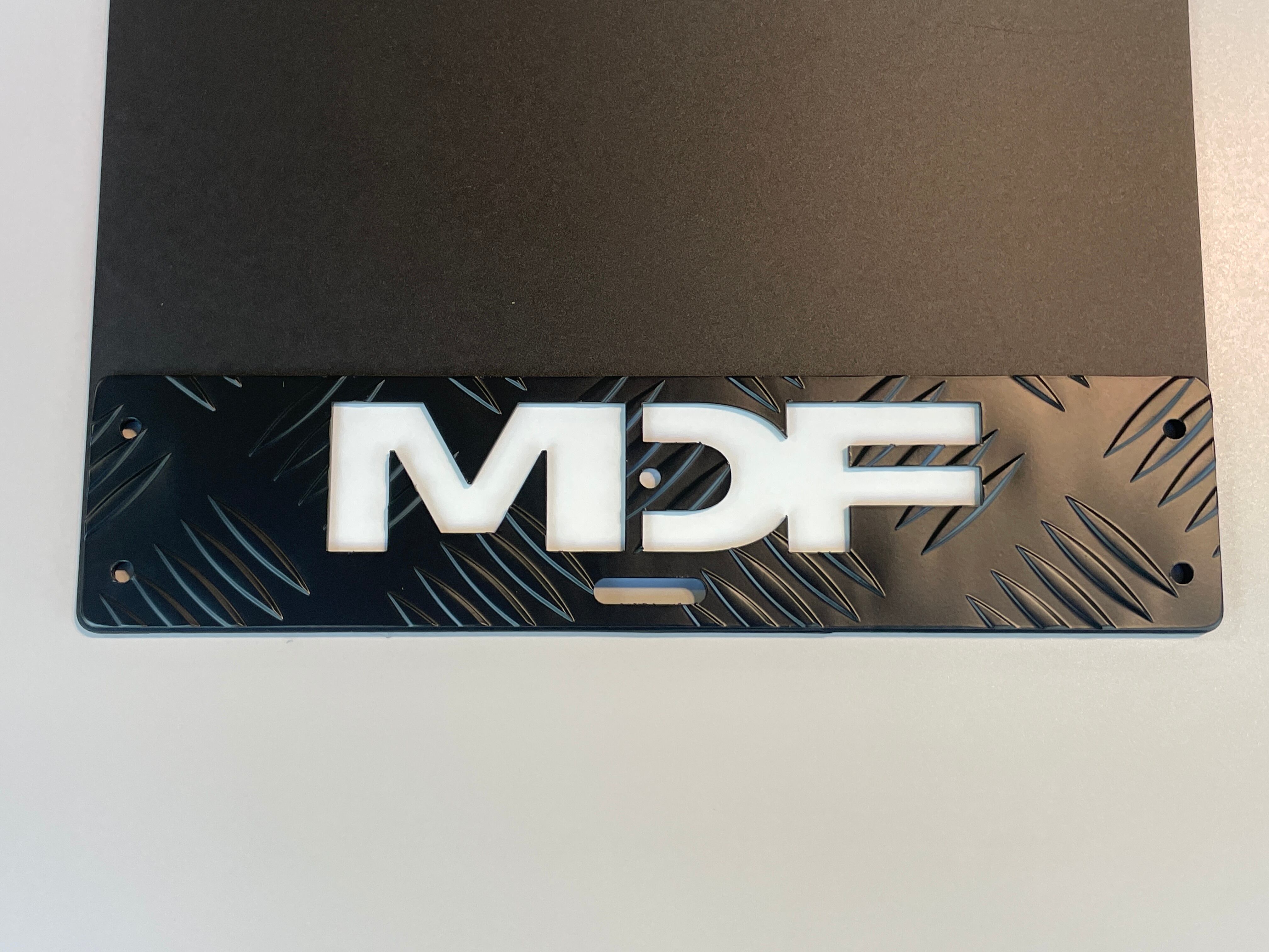 MDF デリカD:5専用オリジナルマッドフラップ（ブラック×ブラック