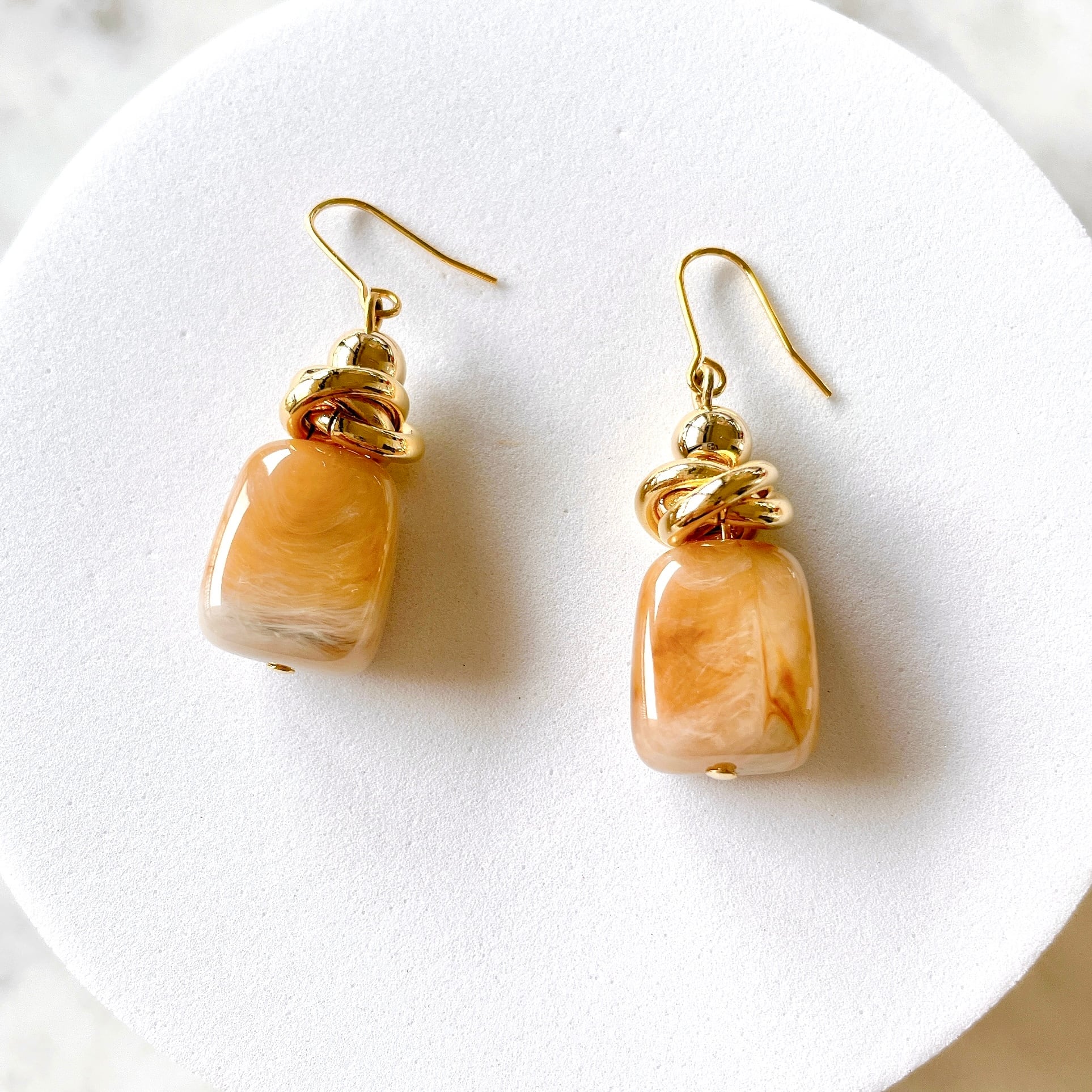 【AMERI】ピアスUND SEQUINS VOLUME PIERCE ameri ファッション 【AMERI】ピアス UND SEQUINS VOLUME PIERCE