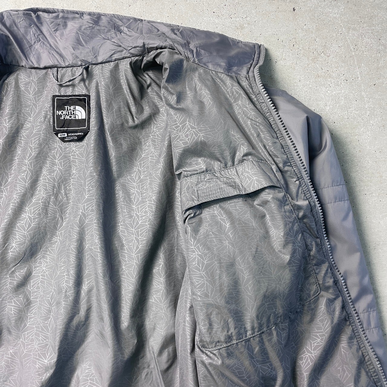 THE NORTH FACE ザ ノースフェイス ナイロンジャケット 中綿入り 