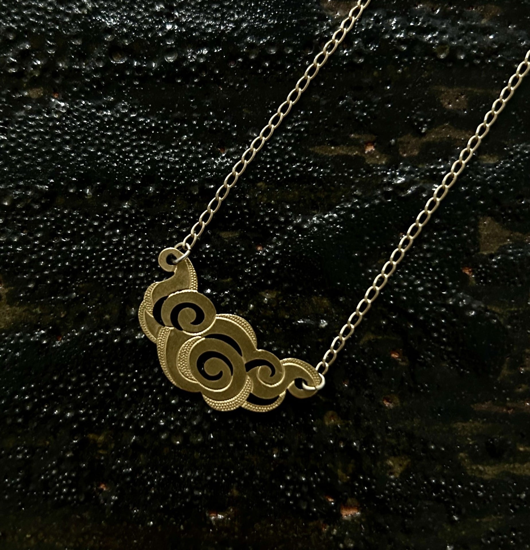 雲のカタチのネックレス S | HOMARE