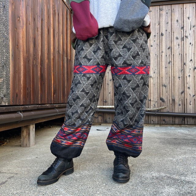 ヤクマンボパンツ