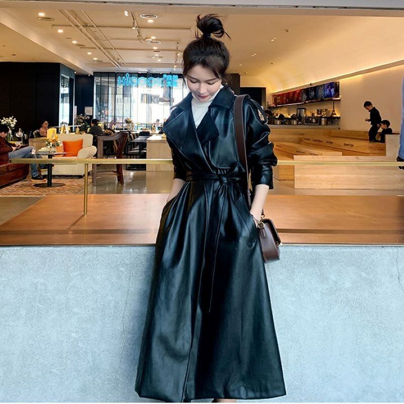 エコレザー トレンチコート レディース アウター コート ロングコート ロングトレンチコート トレンチコート ロング ボリューム袖コート 春 アウター レディース アウター トレンチコート ジャケット ロング丈 ライトアウター 春新作 春 春服 新作 ブラック 黒 P81 エコレザー トレンチコート レディース アウター コート ロングコート ロングトレンチコート トレンチコート ロング ボリューム袖コート 春 アウター レディース アウター トレンチコート ジャケット ロング丈 ライトアウター 春新作 春 春服 新作 ブラック 黒 P81