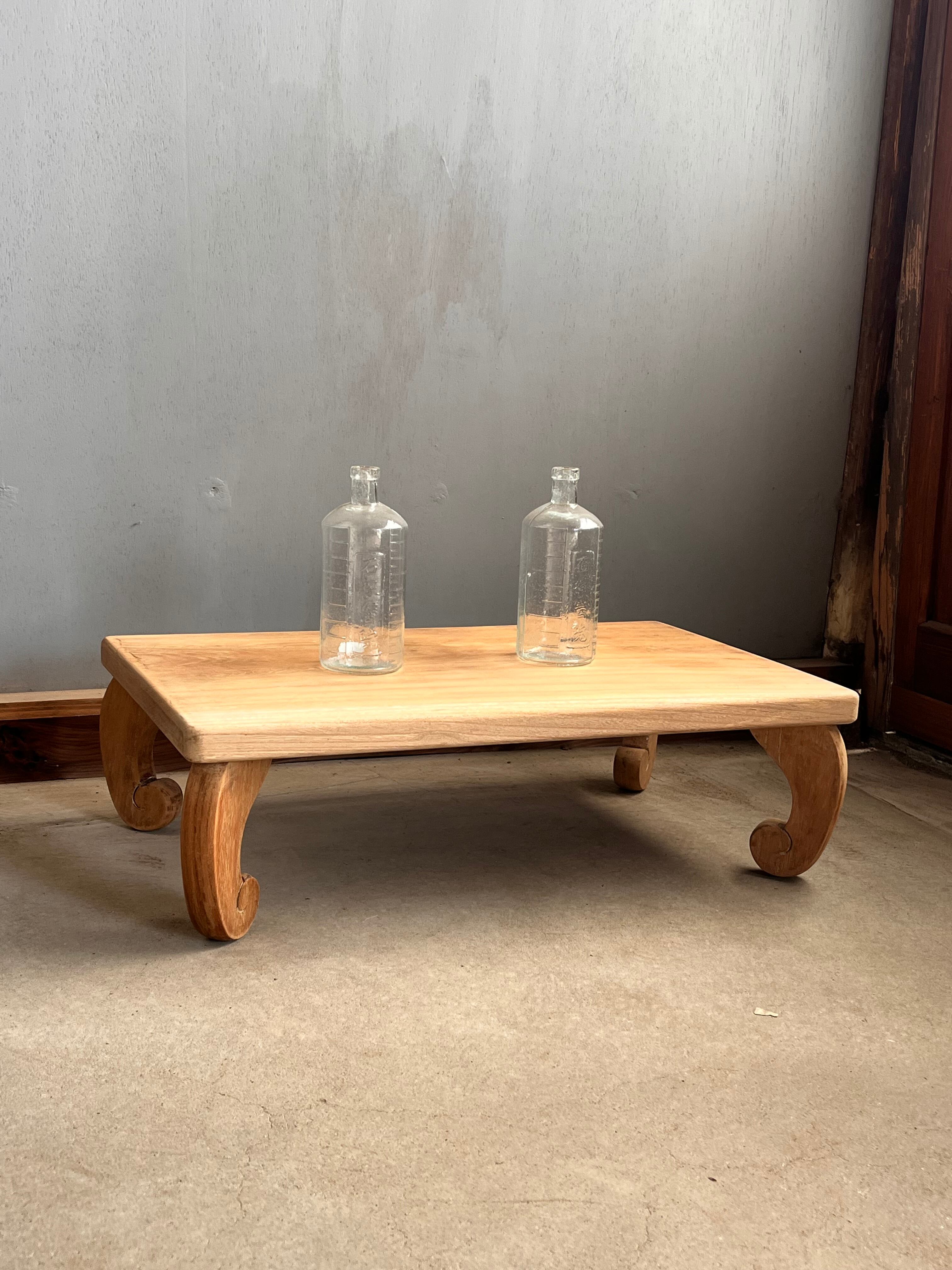 くるんと脚の台